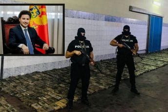 Đukanović: Drogu pronašle strane službe na moru, Abazović konferencijama vršio pritisak Đukanović: Drogu pronašle strane službe na moru, Abazović konferencijama vršio pritisak