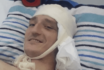 Filipu Đurkoviću, koga je Borilović teško ranio na Cetinju, je potrebna pomoć Filipu Đurkoviću, koga je Borilović teško ranio na Cetinju, je potrebna pomoć