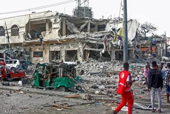 Među stradalima i majke sa djecom: Najmanje 100 mrtvih u novom napadu u Mogadišu Među stradalima i majke sa djecom: Najmanje 100 mrtvih u novom napadu u Mogadišu