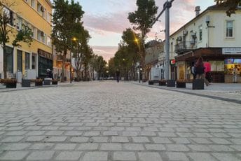 Ako ste u Podgorici, preksjutra veče možete do Njegoševe: Služiće kuvano vino i koštanje Ako ste u Podgorici, preksjutra veče možete do Njegoševe: Služiće kuvano vino i koštanje