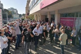 Sindikat Telekoma organizovao jednočasovni protest: Menadžment obesmišljava naš rad
