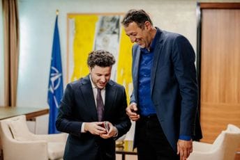 Divac dobio crnogorski pasoš Divac dobio crnogorski pasoš