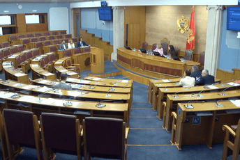 Popović: Ustav je u komi; Bošnjak: Ne brinite, preživjeće Popović: Ustav je u komi; Bošnjak: Ne brinite, preživjeće