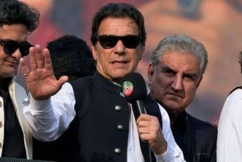 Pokušaj ubistva: Bivši premijer Pakistana upucan tokom protestne šetnje Pokušaj ubistva: Bivši premijer Pakistana upucan tokom protestne šetnje