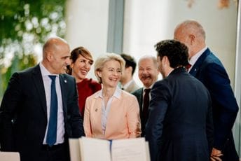 Abazović u Berlinu: Ideal je pomireni region Zapadnog Balkana u Evropskoj uniji Abazović u Berlinu: Ideal je pomireni region Zapadnog Balkana u Evropskoj uniji