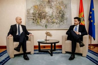 Abazović sa Bilčikom: Izbor sudija Ustavnog suda put ka izlasku iz krize Abazović sa Bilčikom: Izbor sudija Ustavnog suda put ka izlasku iz krize