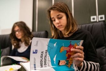 Medijska pismenost: Globalna neophodnost koja ne smije zaobići crnogorski obrazovni sistem Ilustracija