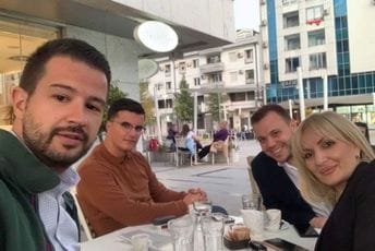 Sjutra nastavak pregovora o formiranju vlasti u Podgorici Sjutra nastavak pregovora o formiranju vlasti u Podgorici