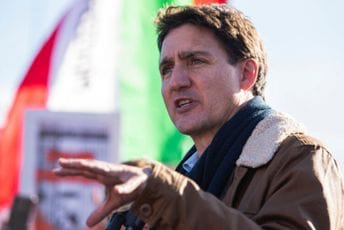 Trudo: Kina igra agresivne igre sa institucijama u Kanadi Trudo: Kina igra agresivne igre sa institucijama u Kanadi