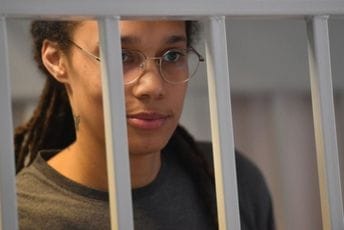 Rusija šalje američku košarkašicu u kaznenu koloniju Rusija šalje američku košarkašicu u kaznenu koloniju