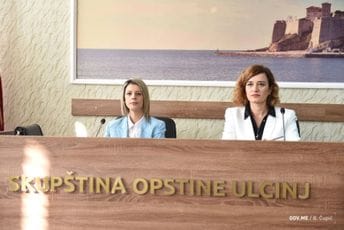 Marović: Važno jačati kapacitete lokalnih samouprava za uspješno korišćenje EU fondova Marović: Važno jačati kapacitete lokalnih samouprava za uspješno korišćenje EU fondova