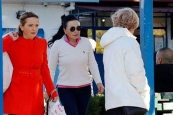 (FOTO) Izlazak Vesne Medenice iz UIKS-a