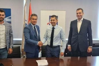 Lekić podigao cijenu uglja za EPS, ali zaboravio na dugove Lekić podigao cijenu uglja za EPS, ali zaboravio na dugove