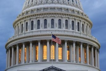 Demokrate čekaju rezultate izbora u Nevadi za moguću većinu u Senatu Demokrate čekaju rezultate izbora u Nevadi za moguću većinu u Senatu