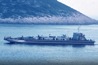 Pronađen "tenkonosac" Jugoslovenske ratne mornarice čije je potonuće bilo vojna tajna Pronađen "tenkonosac" Jugoslovenske ratne mornarice čije je potonuće bilo vojna tajna