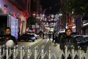 Oktaj o eksploziji u Istanbulu: Terorizam, žena vjerovatno detonirala bombu Oktaj o eksploziji u Istanbulu: Terorizam, žena vjerovatno detonirala bombu