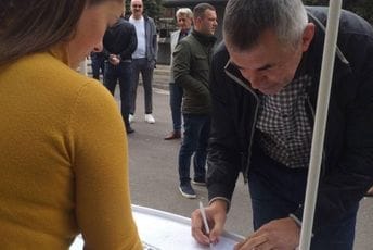 Peticiju već potpisalo skoro 11.500 građana: Traže vanredne izbore kako bi se sačuvala budućnost Crne Gore