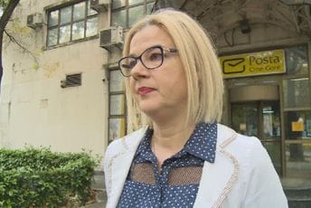 Perović: Obezbijeđen dovoljan broj poštara za isplatu dječjeg dodatka, čeka se uplata novca Perović: Obezbijeđen dovoljan broj poštara za isplatu dječjeg dodatka, čeka se uplata novca