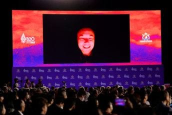 Mask o svojoj viziji budućnosti: Vanzemaljci, duboki tuneli, raketni prevoz Mask o svojoj viziji budućnosti: Vanzemaljci, duboki tuneli, raketni prevoz