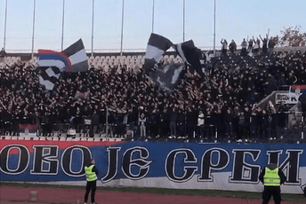 Navijači Partizana protiv Novog Pazara skandirali "Nož, žica, Srebrenica" i veličali Mladića Navijači Partizana protiv Novog Pazara skandirali "Nož, žica, Srebrenica" i veličali Mladića