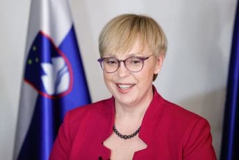 Nova predsjednica Slovenije: Prvo ću posjetiti zemlje Zapadnog Balkana, brine me odnos Beograda i Prištine Nova predsjednica Slovenije: Prvo ću posjetiti zemlje Zapadnog Balkana, brine me odnos Beograda i Prištine