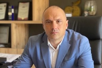 Đuričić: DPS na pragu formiranja vlasti u Baru sa tradicionalnim koalicionim partnerima Đuričić: DPS na pragu formiranja vlasti u Baru sa tradicionalnim koalicionim partnerima