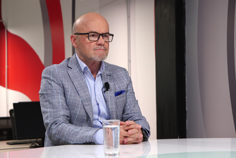 Kostić: Ako padnu budžetske projekcije pašće i standard građana, kapitalni budžet nije nikad veći – to je manipulacija