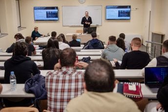 Na UDG počeo kurs Paralelnog Programiranja! Na UDG počeo kurs Paralelnog Programiranja!