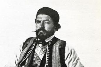 Dva mišljenja o Njegošu Dva mišljenja o Njegošu