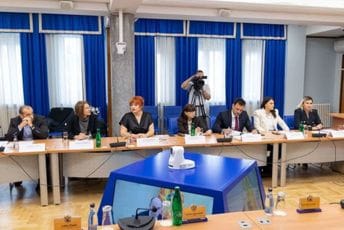 Obećali da će lijek kaftrio do kraja godine biti u Crnoj Gori Obećali da će lijek kaftrio do kraja godine biti u Crnoj Gori