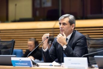 Ibrahimović: Svijetu treba saradnja, a ne civilizacijski sunovrat Ibrahimović: Svijetu treba saradnja, a ne civilizacijski sunovrat