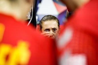 Kad sam pitala ko će na teren umjesto Grbić sve igračice digle su ruke, tada sam znala da dobijamo Kad sam pitala ko će na teren umjesto Grbić sve igračice digle su ruke, tada sam znala da dobijamo