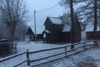 Pao i prvi snijeg ove godine: Žabljak pod bijelim pokrivačem Pao i prvi snijeg ove godine: Žabljak pod bijelim pokrivačem