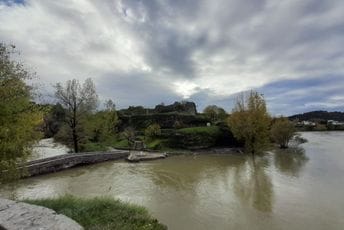Pogledajte kako danas izgledaju Sastavci (FOTO) Pogledajte kako danas izgledaju Sastavci (FOTO)