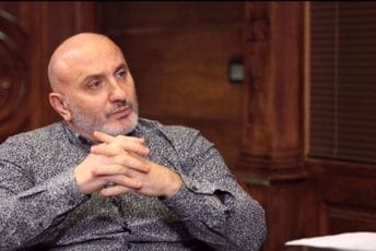 Zeković: Šćekić da saopšti imena ljekara koji su gradili privatni biznis na štetu javnog zdravstva Zeković: Šćekić da saopšti imena ljekara koji su gradili privatni biznis na štetu javnog zdravstva