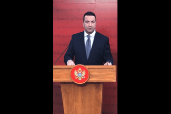 Eraković: Crnoj Gori se pokušava ponuditi proruska alternativa; Dizdarević: Normalna vlada ne bi ni pomišljala na popis u ovakvom stanju institucija Eraković: Crnoj Gori se pokušava ponuditi proruska alternativa; Dizdarević: Normalna vlada ne bi ni pomišljala na popis u ovakvom stanju institucija