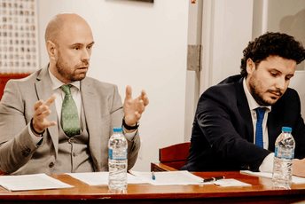 Diplomatska čistka Dritana Abazovića Diplomatska čistka Dritana Abazovića