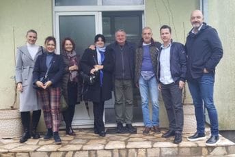 Rotari klub Kotor uručio donaciju Specijalnoj bolnici za psihijatriju u Dobroti Rotari klub Kotor uručio donaciju Specijalnoj bolnici za psihijatriju u Dobroti