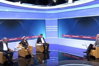 Aleksić: Bivša vlast politizuje popis; Vuković: U ovoj situaciji je to osvetnička želja velikosrpskog nacionalizma Aleksić: Bivša vlast politizuje popis; Vuković: U ovoj situaciji je to osvetnička želja velikosrpskog nacionalizma