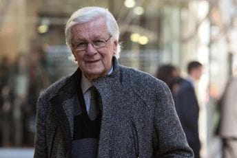 Preminuo zagrebački novinar i TV voditelj Saša Zalepugin Preminuo zagrebački novinar i TV voditelj Saša Zalepugin