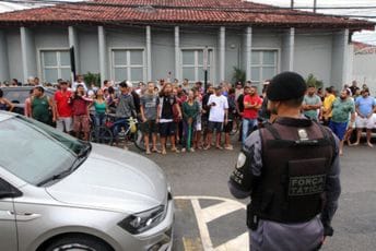 U pucnjavi u brazilskim školama tri osobe poginule, 13 ranjeno U pucnjavi u brazilskim školama tri osobe poginule, 13 ranjeno