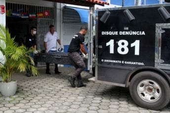 Napadač na škole u Brazilu imao kukasti krst zakačen za prsluk, dvije godine planirao masakr Napadač na škole u Brazilu imao kukasti krst zakačen za prsluk, dvije godine planirao masakr