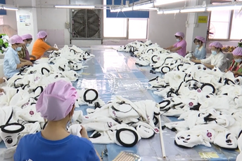 Maskota Laeb u kineskoj fabrici dobila 3D oblik Maskota Laeb u kineskoj fabrici dobila 3D oblik