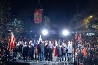 Ovako je treći protest "Ima nas" izgledao iz vazduha (FOTO / VIDEO)