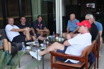 Savićević u bazi Srbije u Kataru, siguran je da će, ako budu strpljivi, Švajcarcima dati gol i otići u osminu finala Savićević u bazi Srbije u Kataru, siguran je da će, ako budu strpljivi, Švajcarcima dati gol i otići u osminu finala