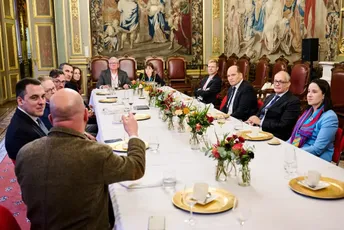 Vuković na radnom ručku s gradonačelnicima evropskih prijestonica Vuković na radnom ručku s gradonačelnicima evropskih prijestonica