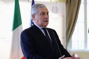 Šef diplomatije Italije: Moramo zaustaviti Rusiju na Zapadnom Balkanu, bićemo prisutniji tamo Šef diplomatije Italije: Moramo zaustaviti Rusiju na Zapadnom Balkanu, bićemo prisutniji tamo