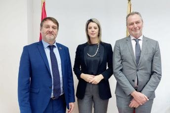 Crna Gora voljna da otpočne proces pregovaranja o članstvu u Evropskoj agenciji za životnu sredinu Crna Gora voljna da otpočne proces pregovaranja o članstvu u Evropskoj agenciji za životnu sredinu