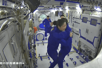 Susret tajkonauta u svemiru Susret tajkonauta u svemiru