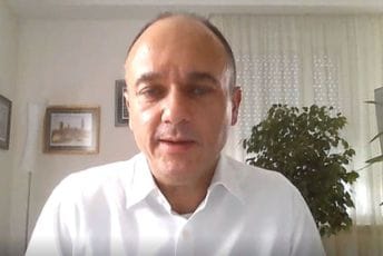 Vuletić: Srbiji prijeti izolacija zbog određenih odluka vlasti Vuletić: Srbiji prijeti izolacija zbog određenih odluka vlasti